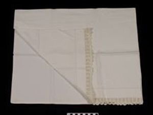 Thumbnail of Pillowcase (2002.16.0079B)