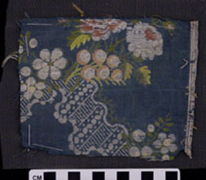 Thumbnail of Material Sample: Brocade Fragment (1925.02.0090)