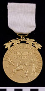 Thumbnail of Membership Medal: International Union for Modern Pentathlon (1977.01.0048)