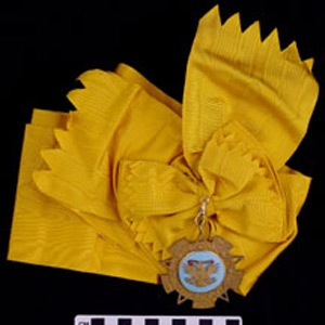 Thumbnail of Medal Ribbon: Order of the Aztec Eagle, First Class (1977.01.0056A)