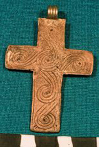 Thumbnail of Cross Pendant (1971.05.0005)