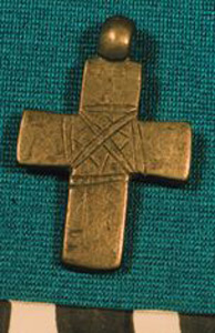 Thumbnail of Cross Pendant (1971.05.0021)