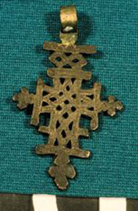 Thumbnail of Cross Pendant (1971.05.0025)
