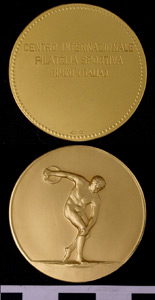 Thumbnail of Commemorative Medallion Discus Throwing (1977.01.0043)