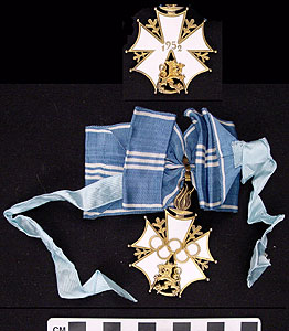 Thumbnail of Medal: Olympic Cross of Merit, 1st Class (1977.01.0065)