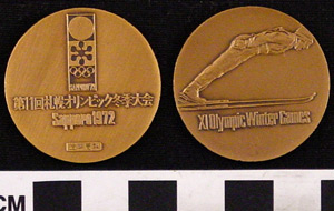Thumbnail of Commemorative Medal for XI Olympic Winter Games in Sapporo (1977.01.0390C)