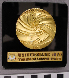 Thumbnail of Commemorative Medallion Paperweight: "Universiade 1970 Torino 26 Agosto – 12 Sette." (1977.01.0760)