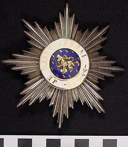 Thumbnail of Medal: Order of Oranje-Nassau, Grand Cross Badge (1986.24.0007B)