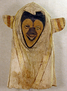 Thumbnail of Peleacon Bark Cloth Mask (2000.01.0157)