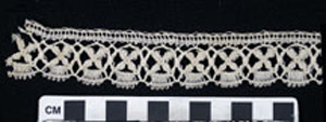 Thumbnail of Lace Trim, Four-Leaf Pattern (2002.16.0118)