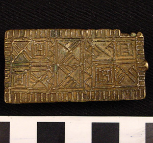 Thumbnail of Gold Dust Box Lid (2003.10.0006A)