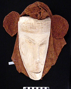 Thumbnail of Peleacon Bark Cloth Mask (2000.01.0250)