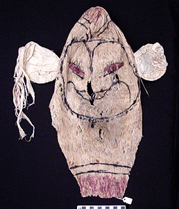 Thumbnail of Peleacon Bark Cloth Mask (2000.01.0256)
