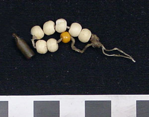 Thumbnail of Beads (1998.19.2854B)