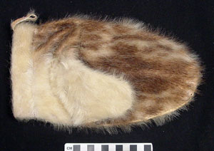 Thumbnail of Mitten (1998.19.2867B)