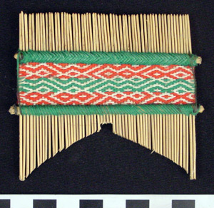 Thumbnail of Comb (2000.01.0295B)