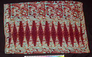 Thumbnail of Woman’s Batik Sarong (2004.07.0008)