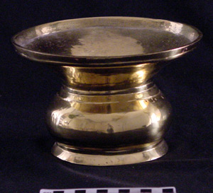 Thumbnail of Spittoon (2004.11.0036)