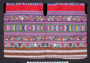 Thumbnail of Huipil, Po