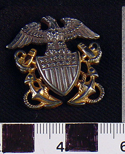 Thumbnail of WAVES Uniform Cap Insignia Pin (1998.06.0151C)