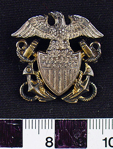 Thumbnail of WAVES Uniform Hat Insignia: Officer’s Garrison (1998.06.0174)