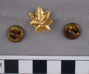 Thumbnail of WAVES Uniform Oak Leaf Pin Insignia (1998.06.0198)