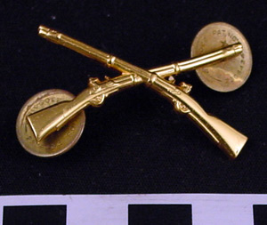 Thumbnail of U.S. Army Officer Insignia Pin: Infantry (1998.07.0027)