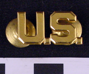 Thumbnail of U.S. Army Officer Insignia Pin (1998.07.0036)