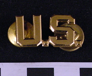 Thumbnail of U.S. Army Officer Insignia Pin (1998.07.0037)