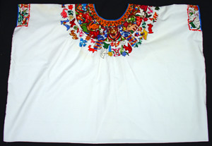 Thumbnail of Huipil, Blouse (2004.15.0036)