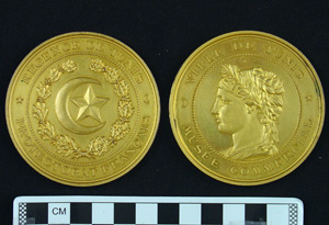 Thumbnail of Commemorative Medallion: Museum of Commerce (1971.15.2178)