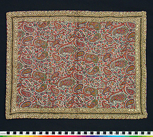 Thumbnail of Kerman Fragment, Table Throw (1995.24.0018)