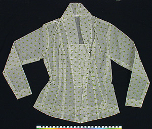 Thumbnail of Barong Tagalog, Formal Man’s Shirt (1995.24.0093)