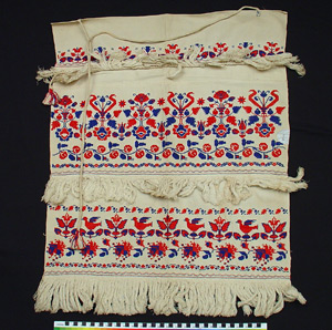 Thumbnail of Apron (1998.06.0263)