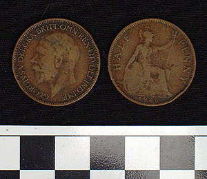 Thumbnail of Coin: Half Penny (1978.06.0097)