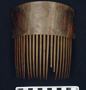 Thumbnail of Comb (1998.06.0279)