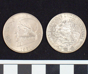 Thumbnail of Coin: Un Peso (1984.16.0181)