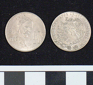 Thumbnail of Coin: 20 Centavos (1984.16.0186)