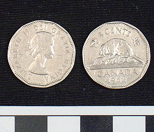 Thumbnail of Coin: 5 Cents (1984.16.0192)