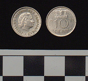 Thumbnail of Coin: 10 Cents (1984.16.0272)