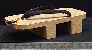 Thumbnail of Platform Shoe (2006.05.0001B)