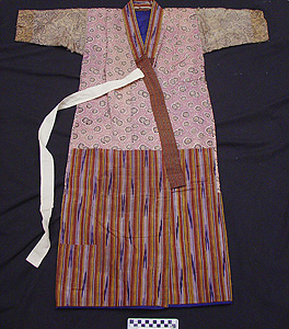 Thumbnail of Child’s Kimono (2006.05.0002B)