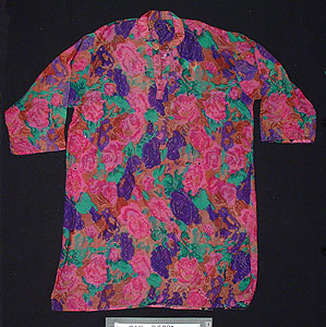 Thumbnail of Woman’s Summer Shirt (2006.13.0019A)