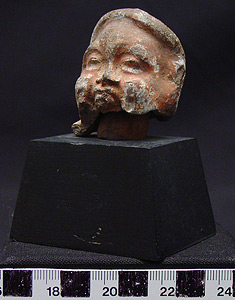 Thumbnail of Figurine Fragment: Head (1912.01.0009)