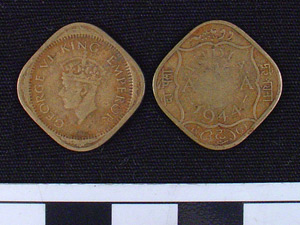 Thumbnail of Coin: British India, 1/2 Anna (1984.16.0155)