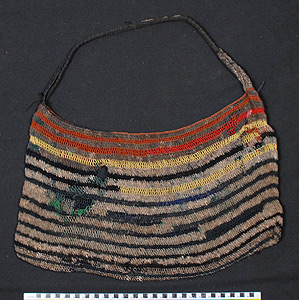 Thumbnail of Bilum Bag (2004.17.0090)