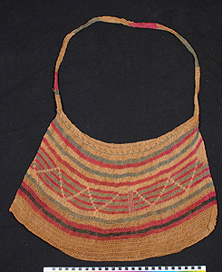 Thumbnail of Bilum Bag (2004.17.0093)