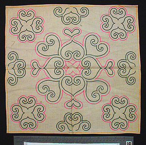 Thumbnail of Cloth (2006.16.0044)