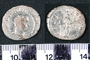 Thumbnail of Coin: Antoninianus of Valerian (1900.63.0235)