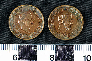 Thumbnail of Token: United States, President Lincoln and Vice President Johnson (1900.86.0012)